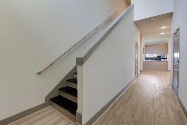 Building Photo - 18620 Louetta Creek Dr