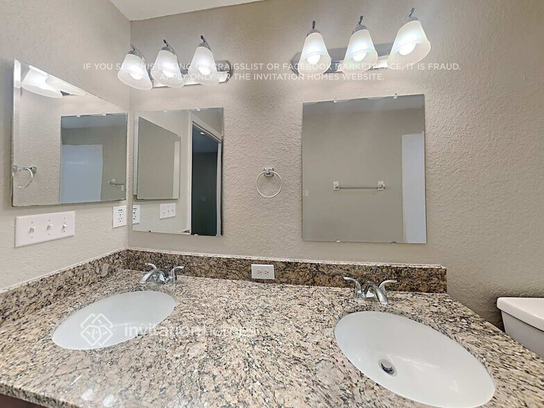 Building Photo - 7973 Princeton Manor Cir