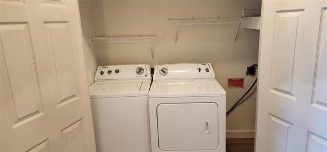 Building Photo - 3102 Kings Rd