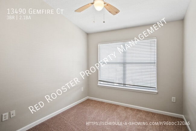 Building Photo - 13490 Gemfire Ct