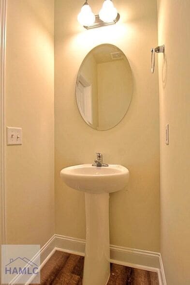 Building Photo - 711 Mill Creek Cir