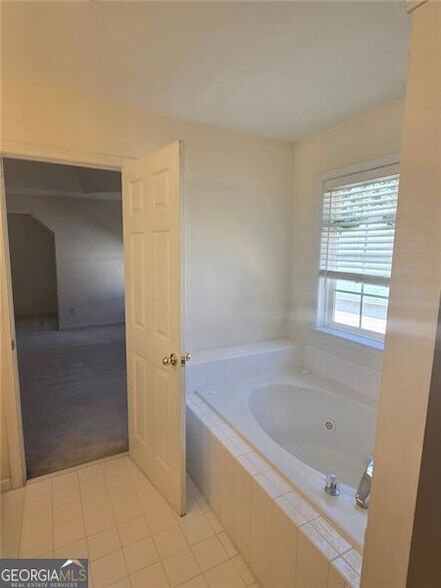 Building Photo - 12755 Morningpark Cir