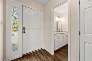 Building Photo - 1248 Falling Water Dr