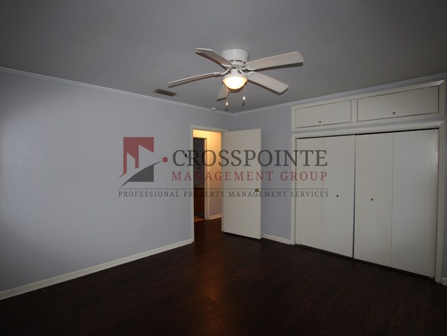 Building Photo - Beautiful 3 bedroom 2 bath home in Flint! Lease Take Over!