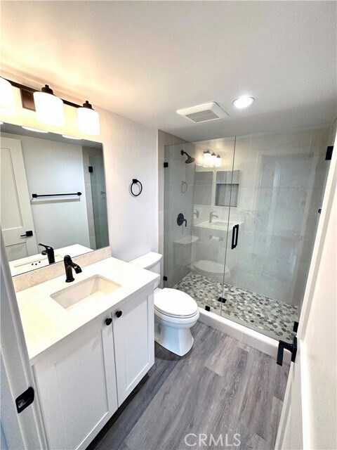 Building Photo - 8891 Baywood Dr