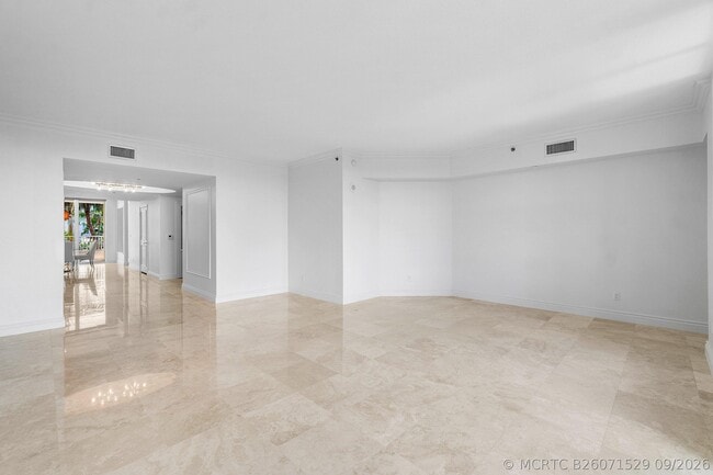 Building Photo - 3720 S Ocean Blvd
