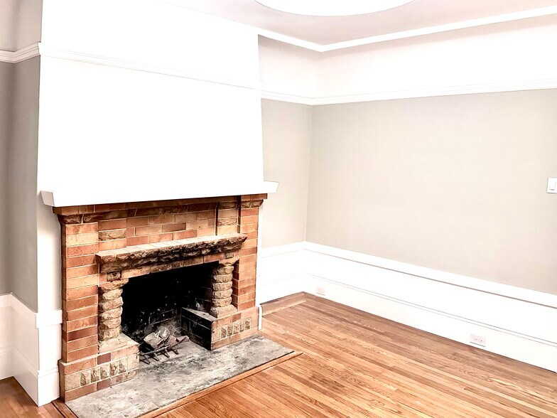 Fireplace - 645 San Jose Ave