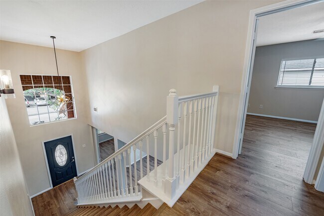 Building Photo - 5115 Cherrywood Ct