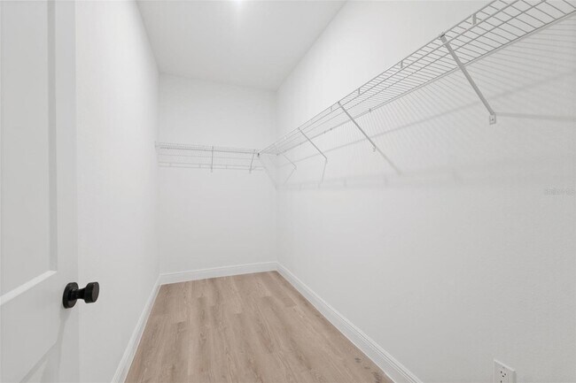 Building Photo - 746 Marion Oaks Manor