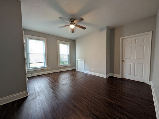Building Photo - 820 Rivermont Ave