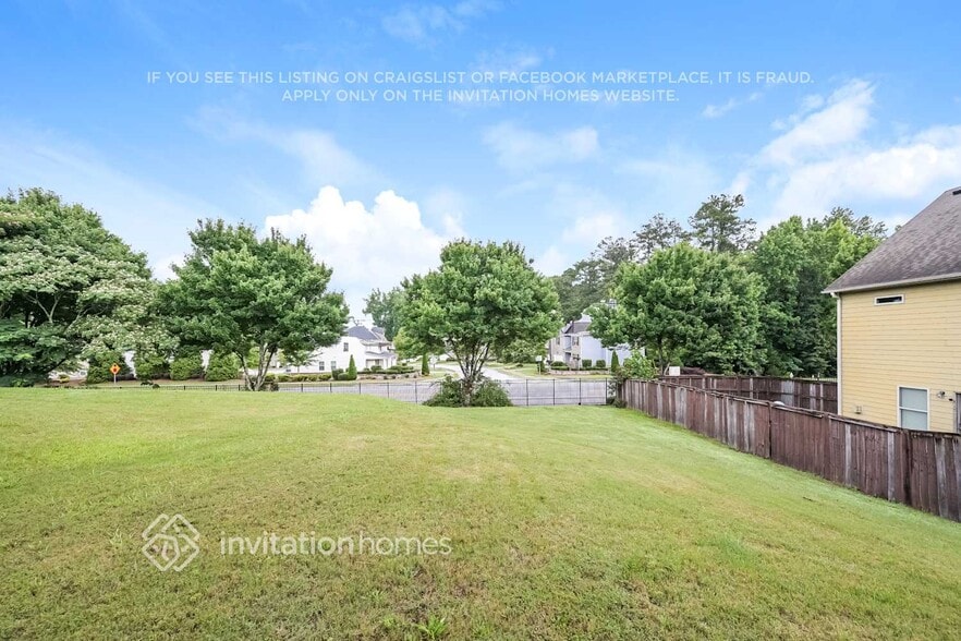 Building Photo - 421 Sweet Ashley Way