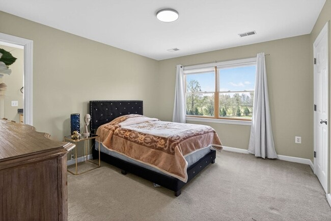 Building Photo - 13641 Breezy Meadow Ln