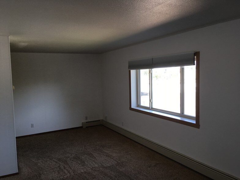 Building Photo - 1206 14th Ave S