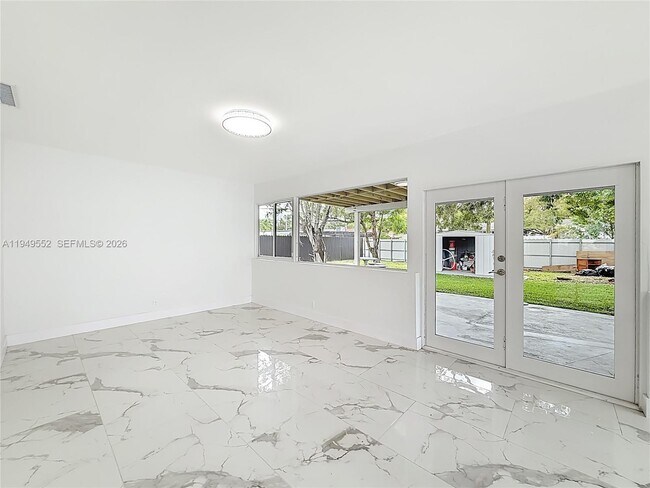 Building Photo - 4008 Adams St