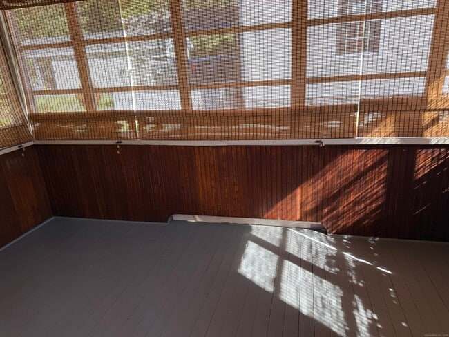 Building Photo - 28 Galpin St