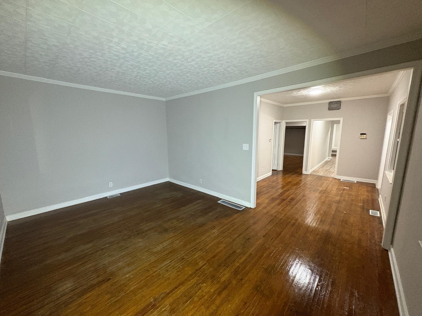 Building Photo - 1610 Walnut St