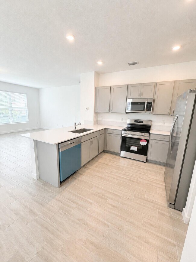 Building Photo - 4345 Pond Lily Ln