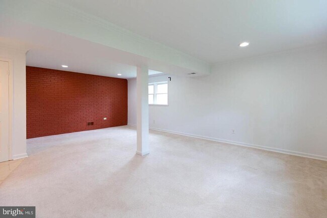 Building Photo - 4106 Lamarre Dr