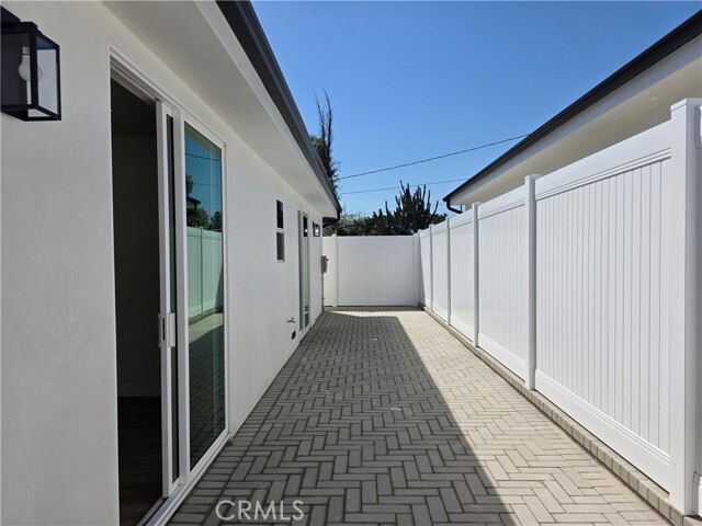 Building Photo - 17101 Kingsbury St