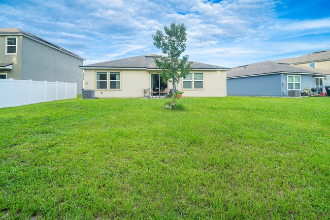 Building Photo - 3023 Rustic Deer Wy