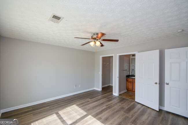 Building Photo - 4103 Fairington Club Dr