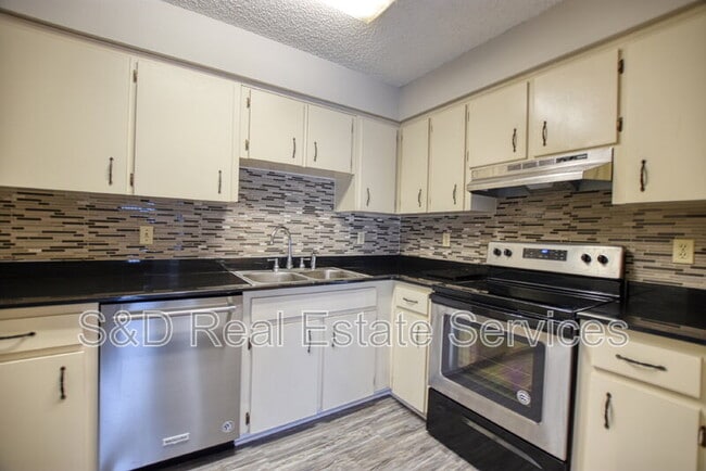 Building Photo - 237 Marble Ln