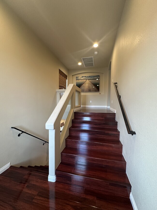 Building Photo - 8125 Crimson Creek Ct