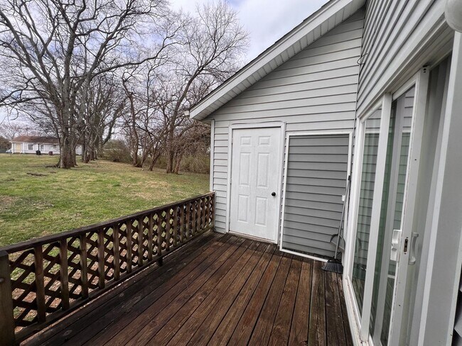 Building Photo - 502 Windellwood Cir