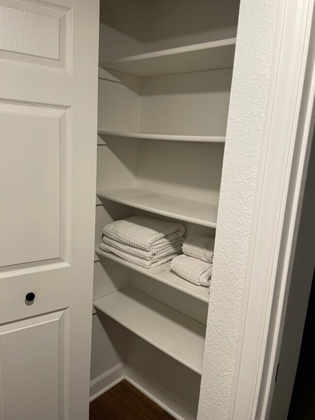 Linen Closet - 27 Centaur Ct