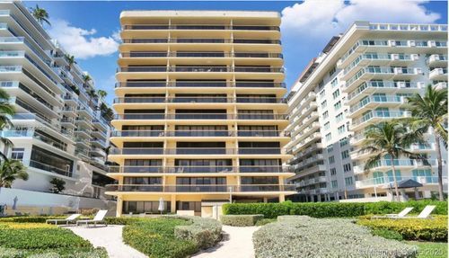 Building Photo - 9455 Collins Ave