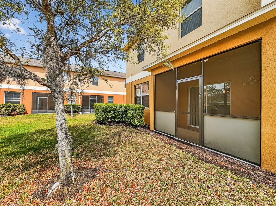 Building Photo - 3002 Bargate St