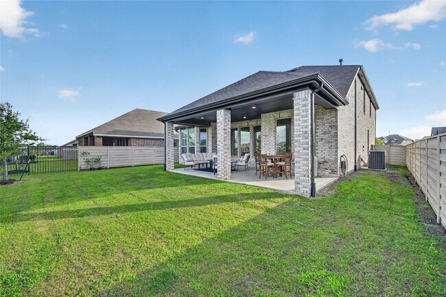 Building Photo - 4439 Stone Ridge Ln