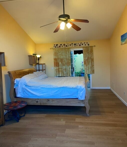 Building Photo - 612 Alta Vista Dr