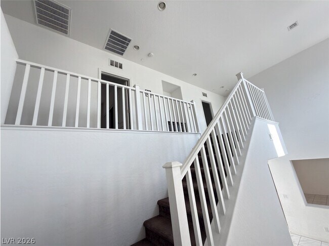 Building Photo - 1074 Valley Light Ave