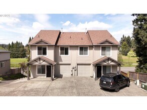 Building Photo - Spacious 3 Bedroom – Move-In Ready!