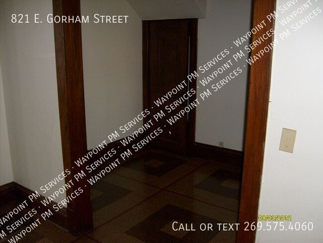 Building Photo - 821 E Gorham St