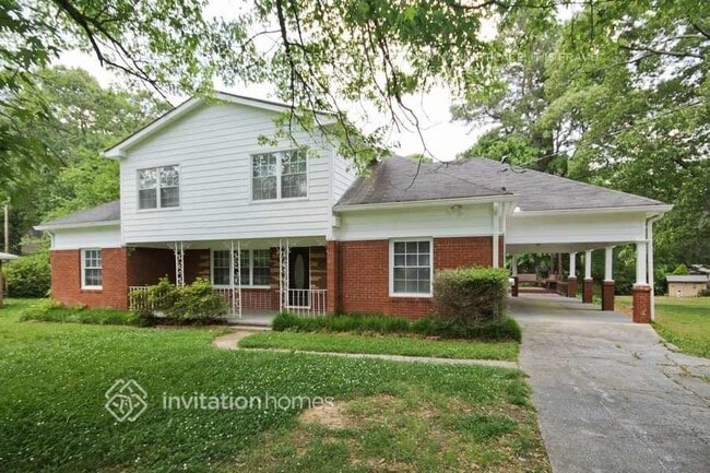 Building Photo - 6323 Temple St