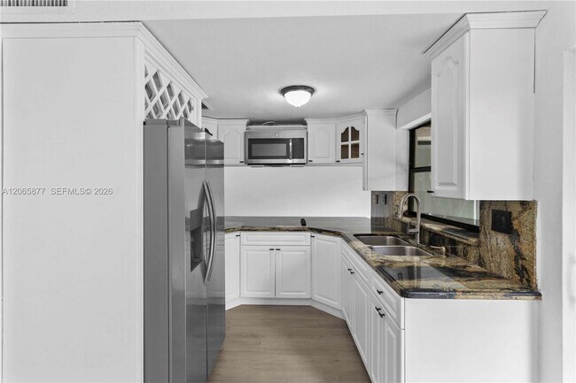 Building Photo - 622 NW 98th Ct