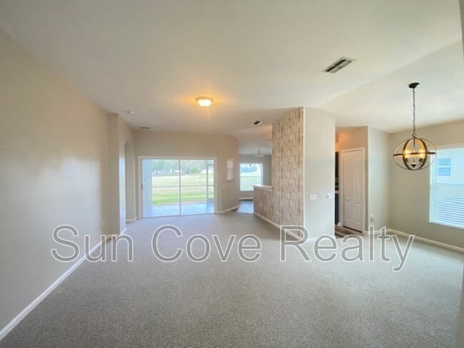 Building Photo - 5107 Gato Del Sol Cir