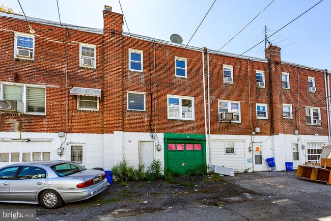 Building Photo - 7247 Glenthorne Rd
