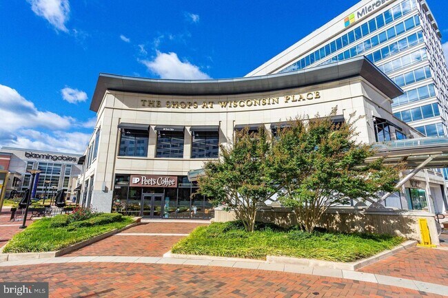 Building Photo - 4515 Willard Ave