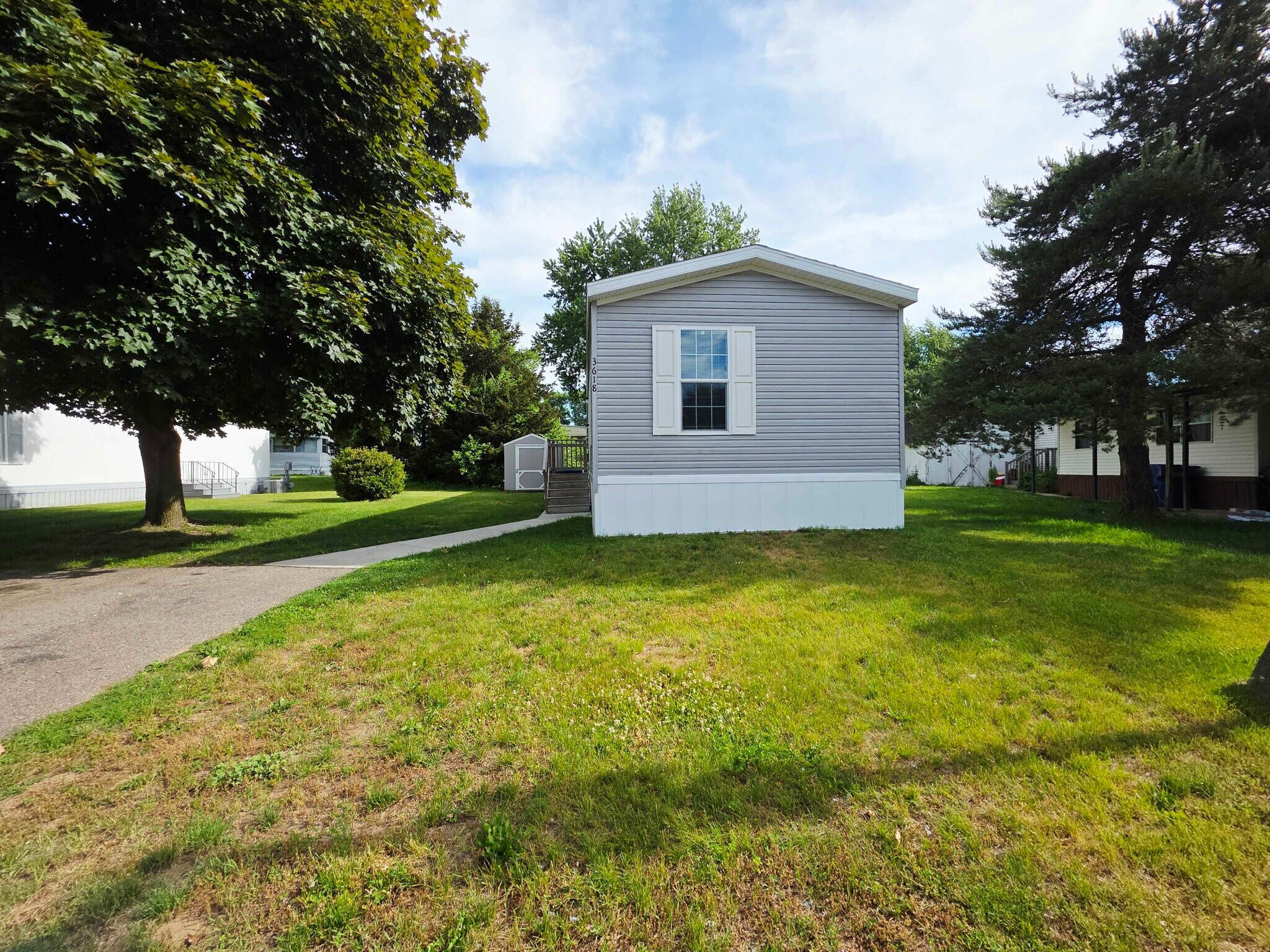 Building Photo - 3618 Juniper St