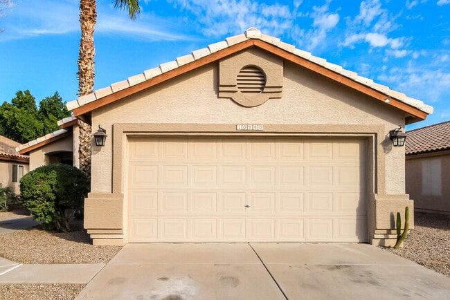 Building Photo - 10940 E Diamond Ave