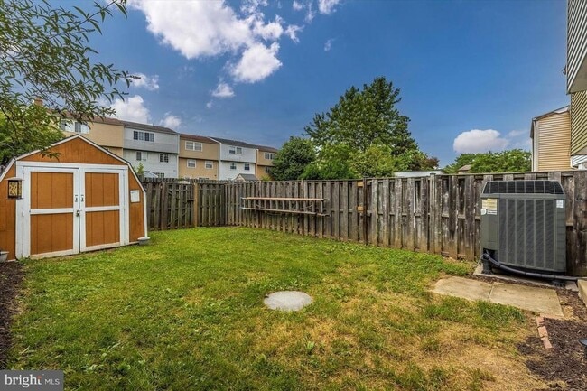 Building Photo - 1780 Hillmeade Square