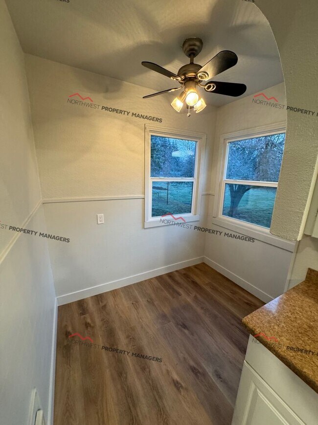 Building Photo - STATUS: ** PENDING APPLICATION **  | R327B | $2095