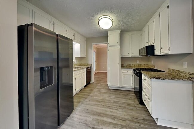 Building Photo - 2957 Forest Chase Terrace NE