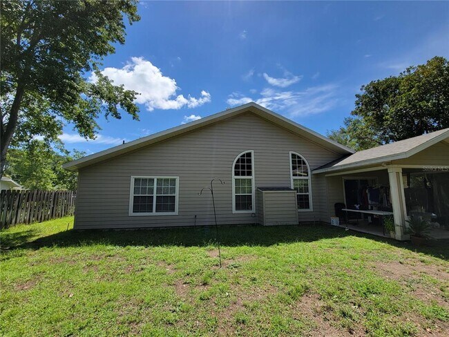 Building Photo - 6416 NW 36th Ter