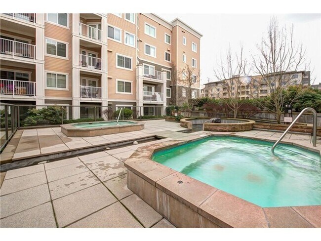 Building Photo - 1Bd/1Ba Seattle Condo