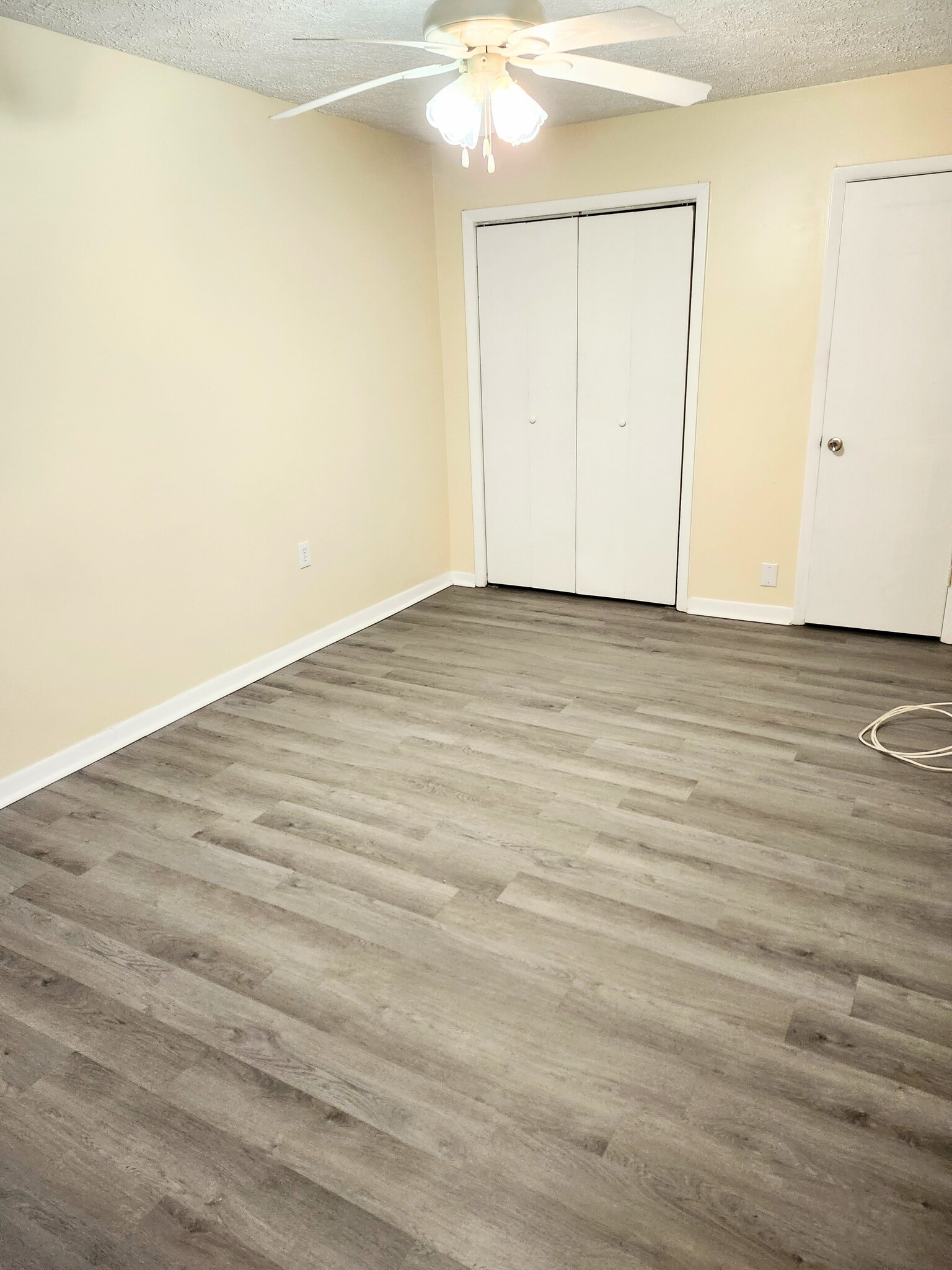 Bedroom - 5230 Beach Dr