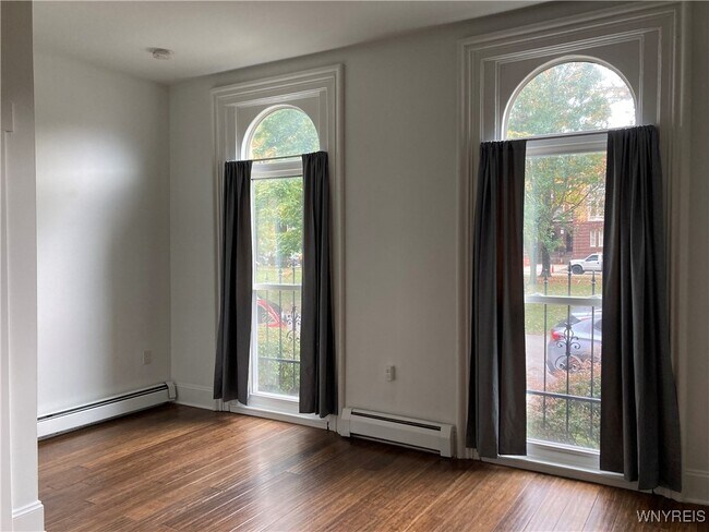 Building Photo - 77 Johnson Park